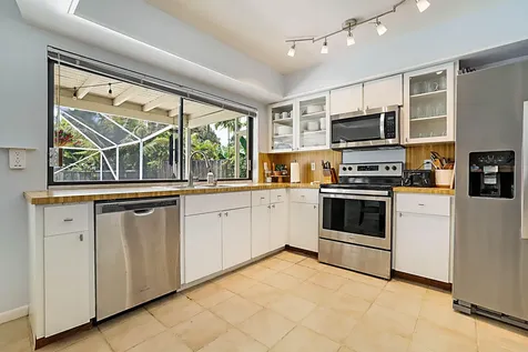 20869 Sonrisa Way Boca Raton FL 33433