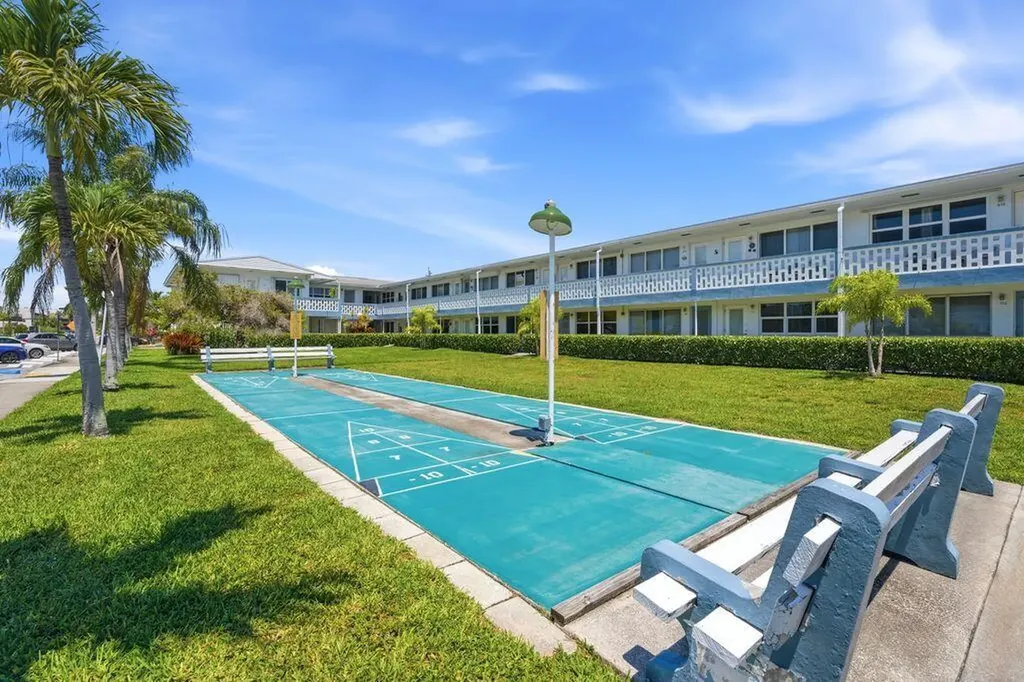 801 Atlantic Shores Boulevard Hallandale Beach FL 33009