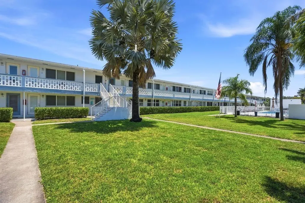 801 Atlantic Shores Boulevard Hallandale Beach FL 33009