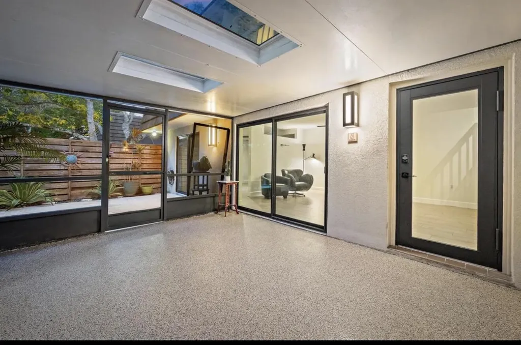 502 5th Terrace Palm Beach Gardens FL 33418
