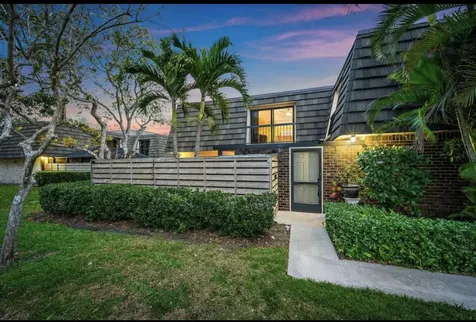 502 5th Terrace Palm Beach Gardens FL 33418
