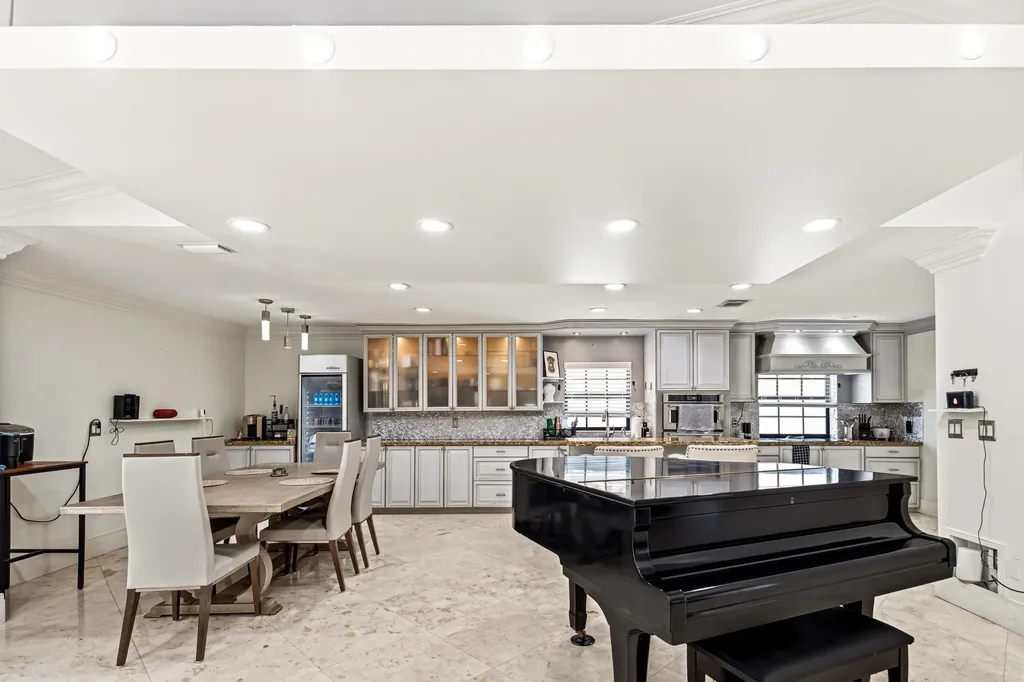 5223 Deerhurst Crescent Circle Boca Raton FL 33486