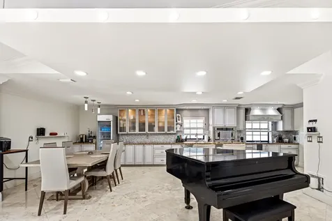 5223 Deerhurst Crescent Circle Boca Raton FL 33486