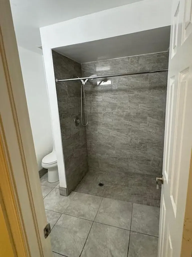 2899 NE 2nd Avenue Boca Raton FL 33431