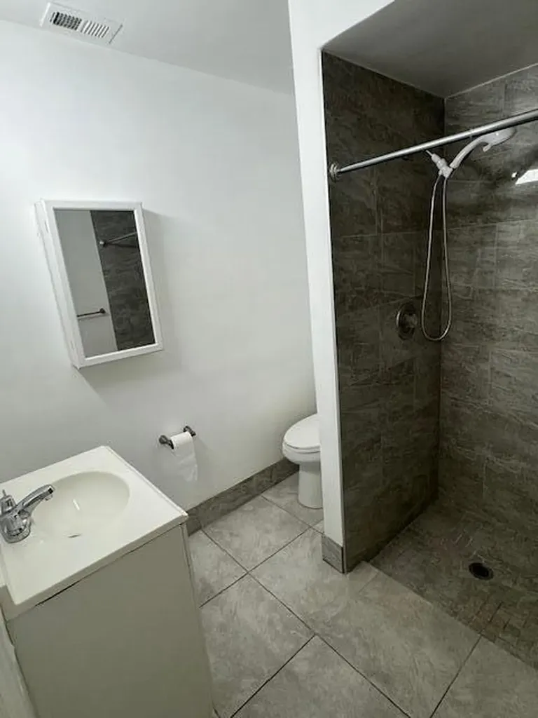 2899 NE 2nd Avenue Boca Raton FL 33431