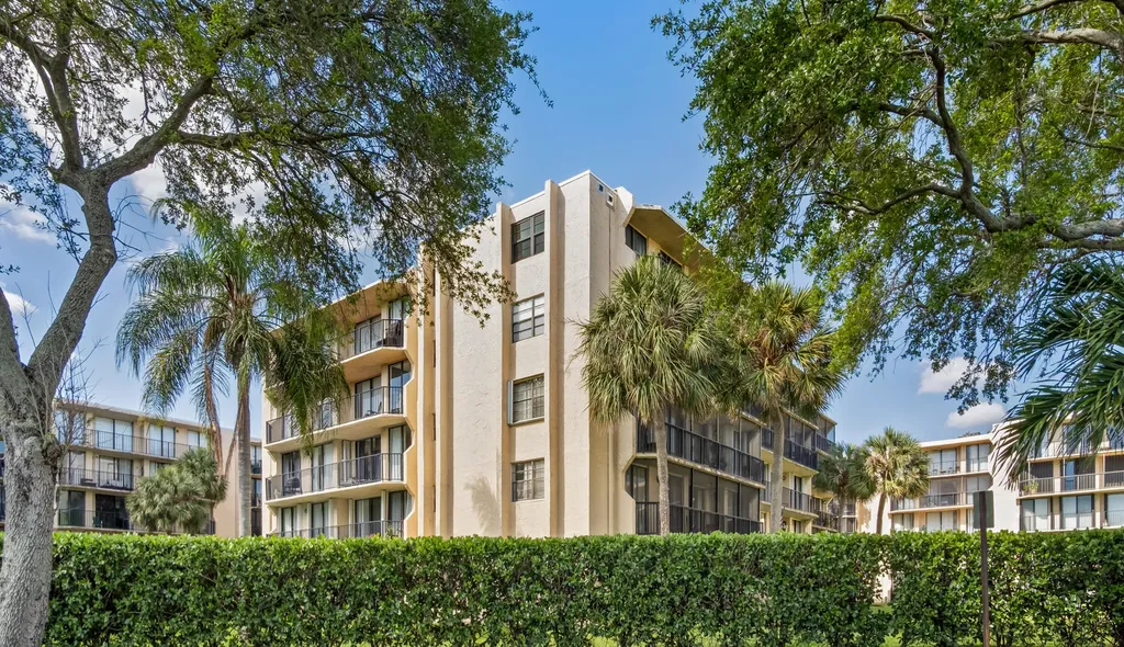 3500 Blue Lake Drive Pompano Beach FL 33064