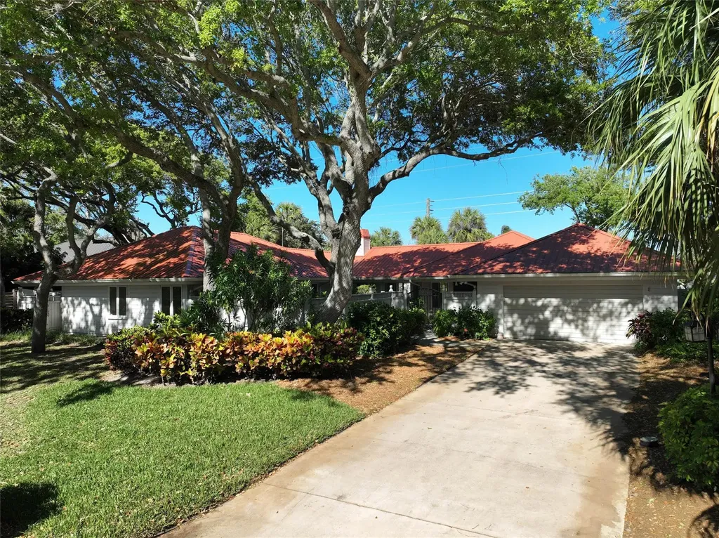 1200 Poitras Drive Vero Beach FL 32963
