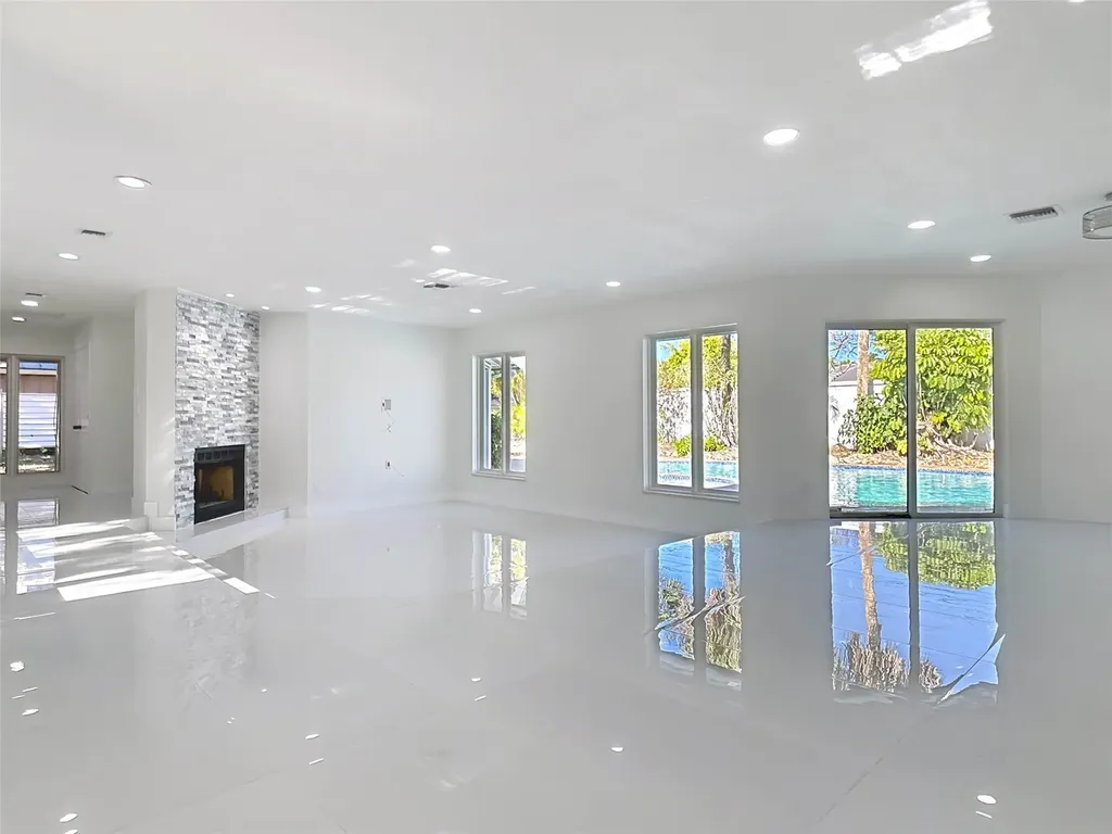 1200 Poitras Drive Vero Beach FL 32963