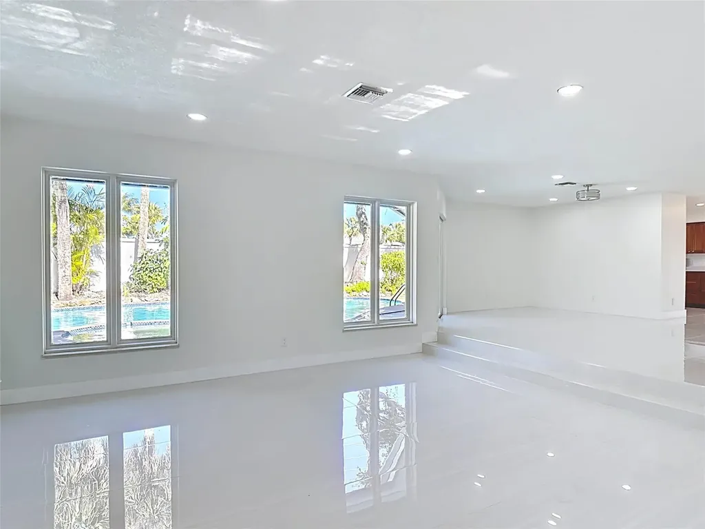 1200 Poitras Drive Vero Beach FL 32963
