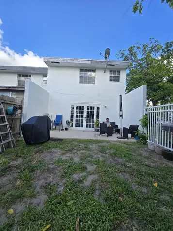 7900 SW 7th Place North Lauderdale FL 33068
