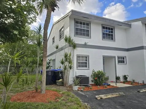 7900 SW 7th Place North Lauderdale FL 33068