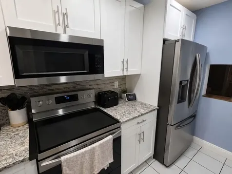 7900 SW 7th Place North Lauderdale FL 33068