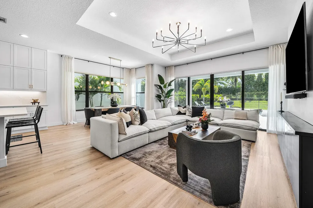 20288 Castle Stuart Avenue Boca Raton FL 33434
