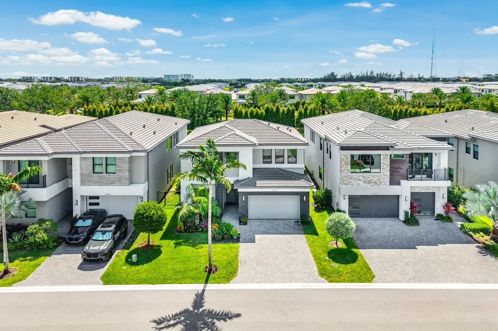 20288 Castle Stuart Avenue Boca Raton FL 33434