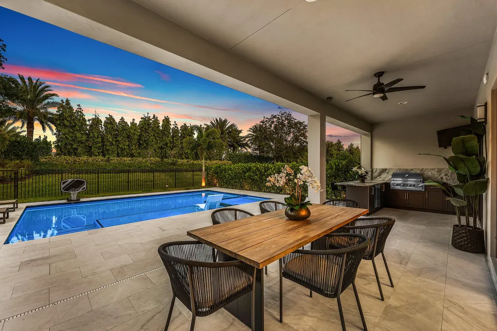 20288 Castle Stuart Avenue Boca Raton FL 33434