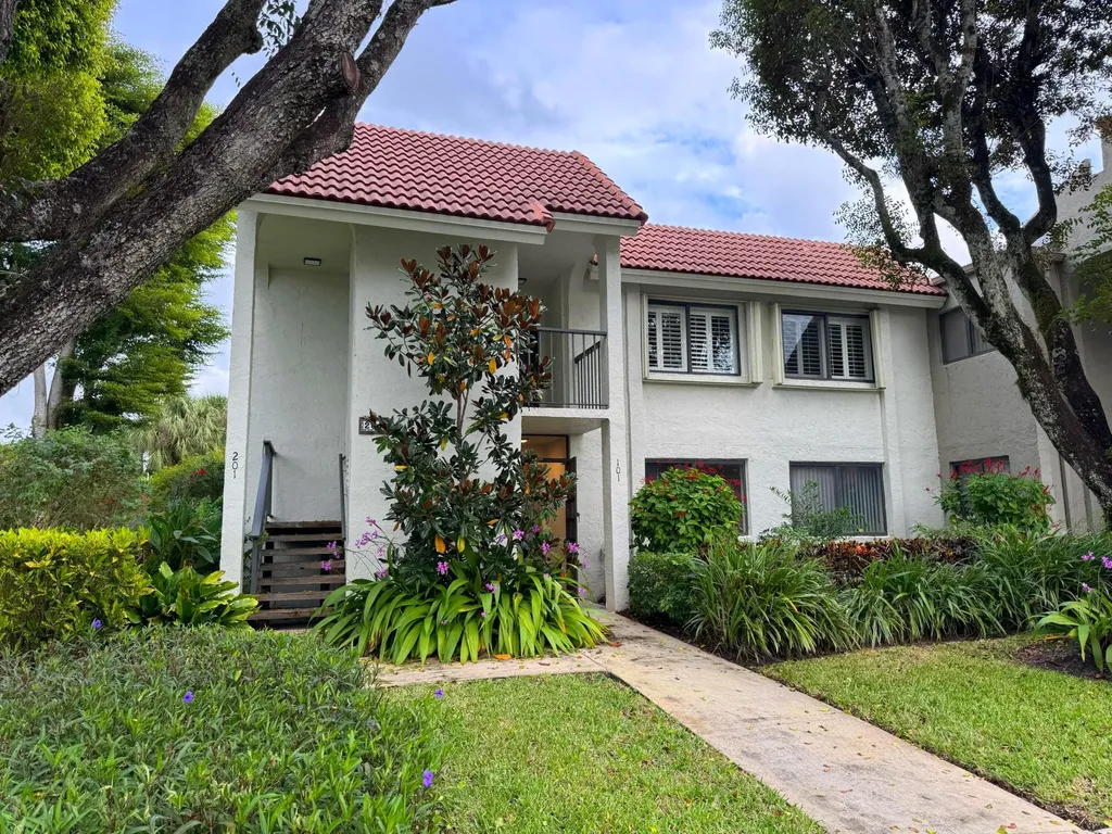 5750 Fairway Park Court Boynton Beach FL 33437