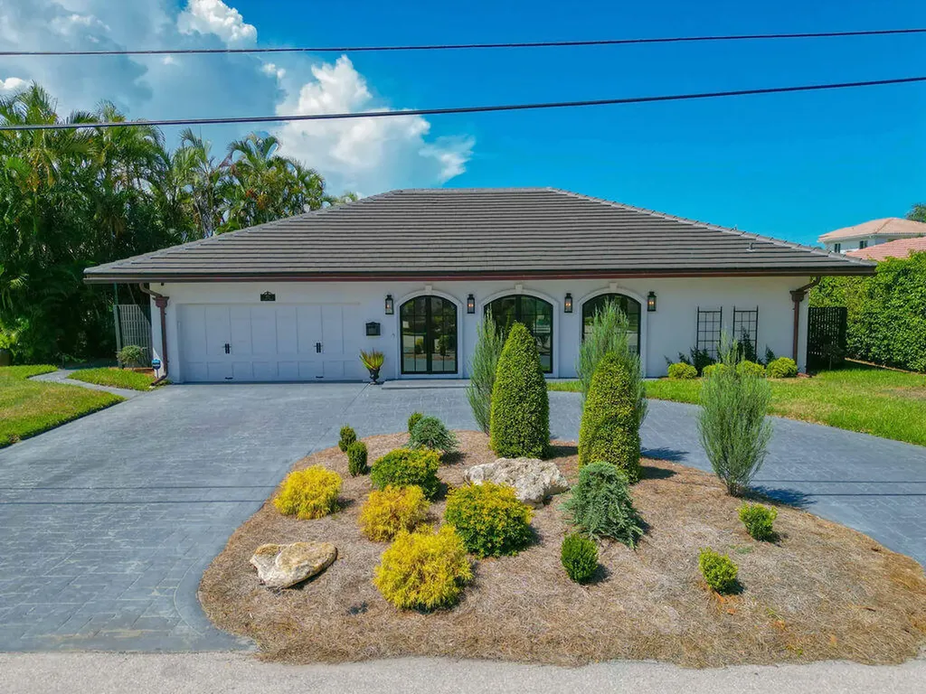 713 Forsyth Street Boca Raton FL 33487