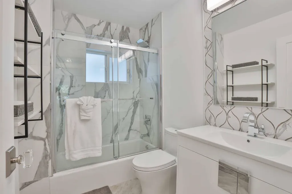 713 Forsyth Street Boca Raton FL 33487
