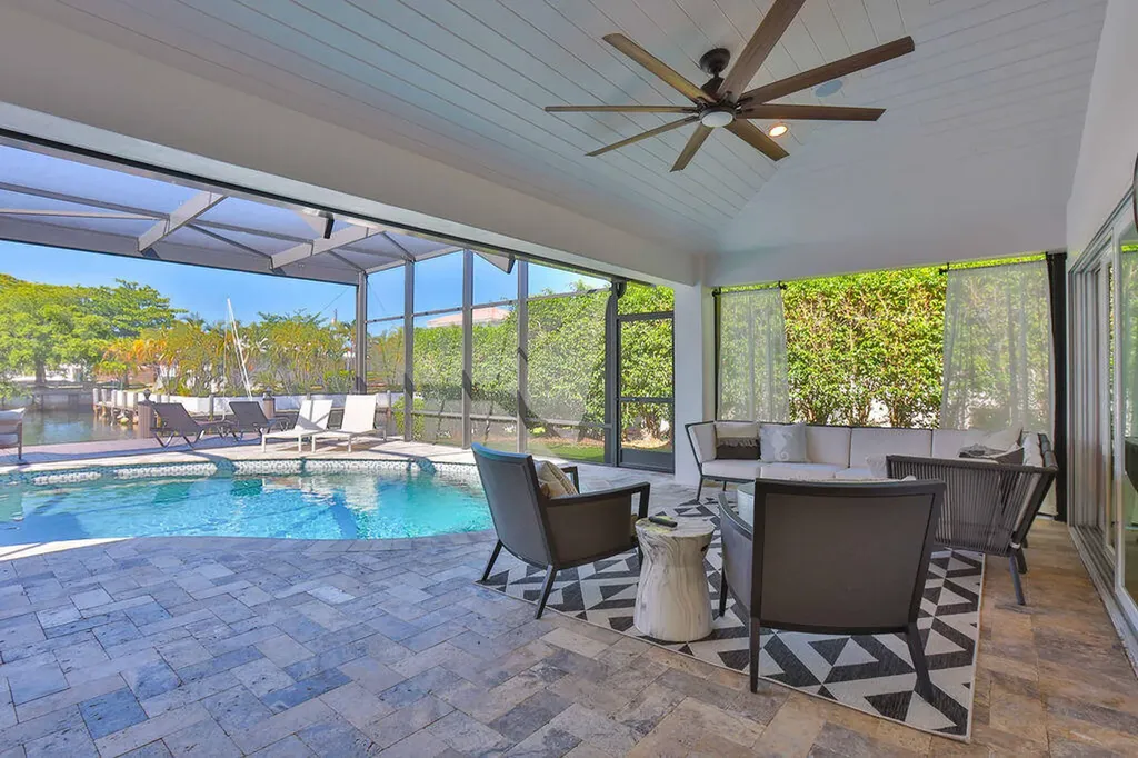 713 Forsyth Street Boca Raton FL 33487