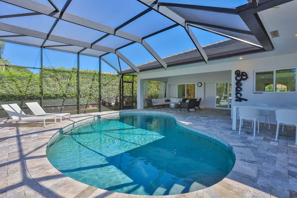 713 Forsyth Street Boca Raton FL 33487