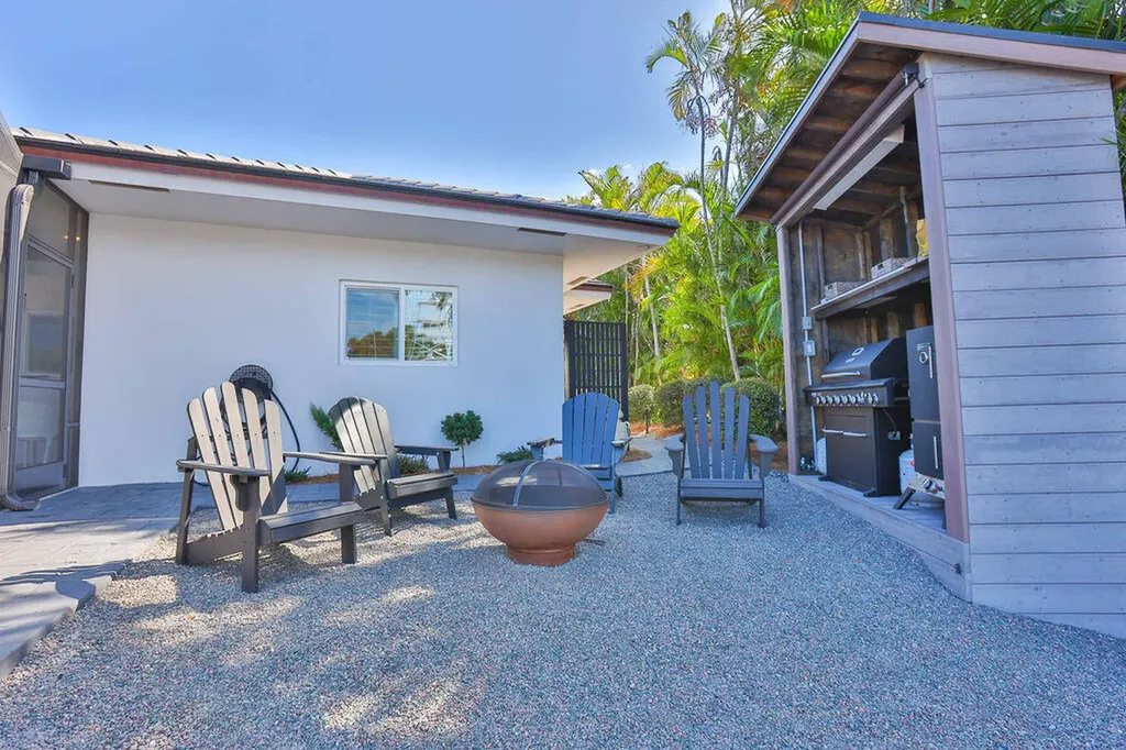 713 Forsyth Street Boca Raton FL 33487