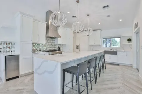 713 Forsyth Street Boca Raton FL 33487