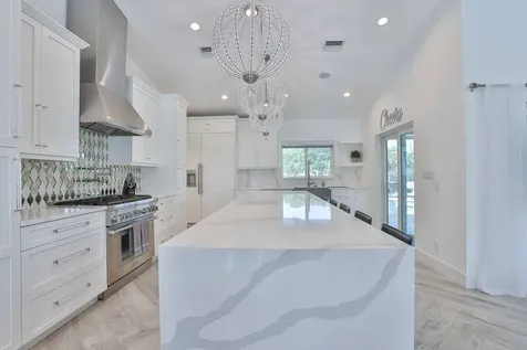 713 Forsyth Street Boca Raton FL 33487