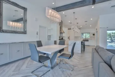 713 Forsyth Street Boca Raton FL 33487