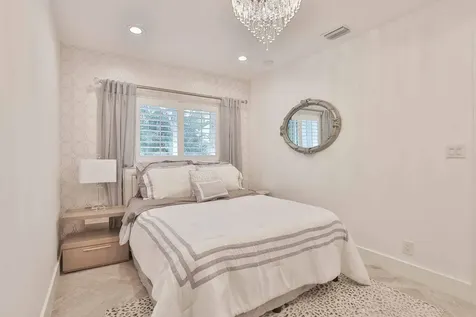 713 Forsyth Street Boca Raton FL 33487