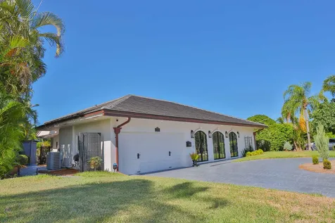 713 Forsyth Street Boca Raton FL 33487