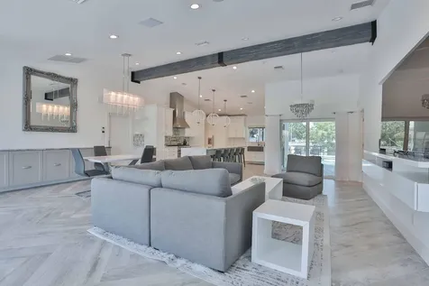 713 Forsyth Street Boca Raton FL 33487