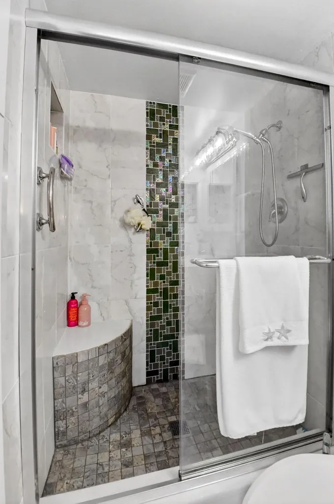 207 Pine Hov Circle Greenacres FL 33463