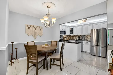 207 Pine Hov Circle Greenacres FL 33463