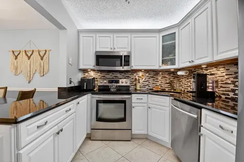 207 Pine Hov Circle Greenacres FL 33463