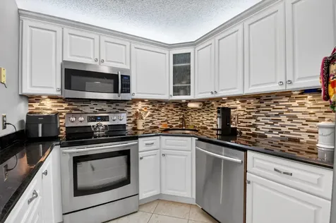 207 Pine Hov Circle Greenacres FL 33463