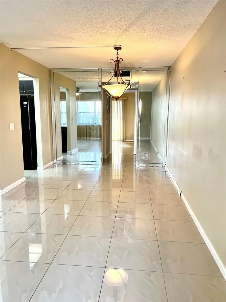 517 Mansfield M Boca Raton FL 33434