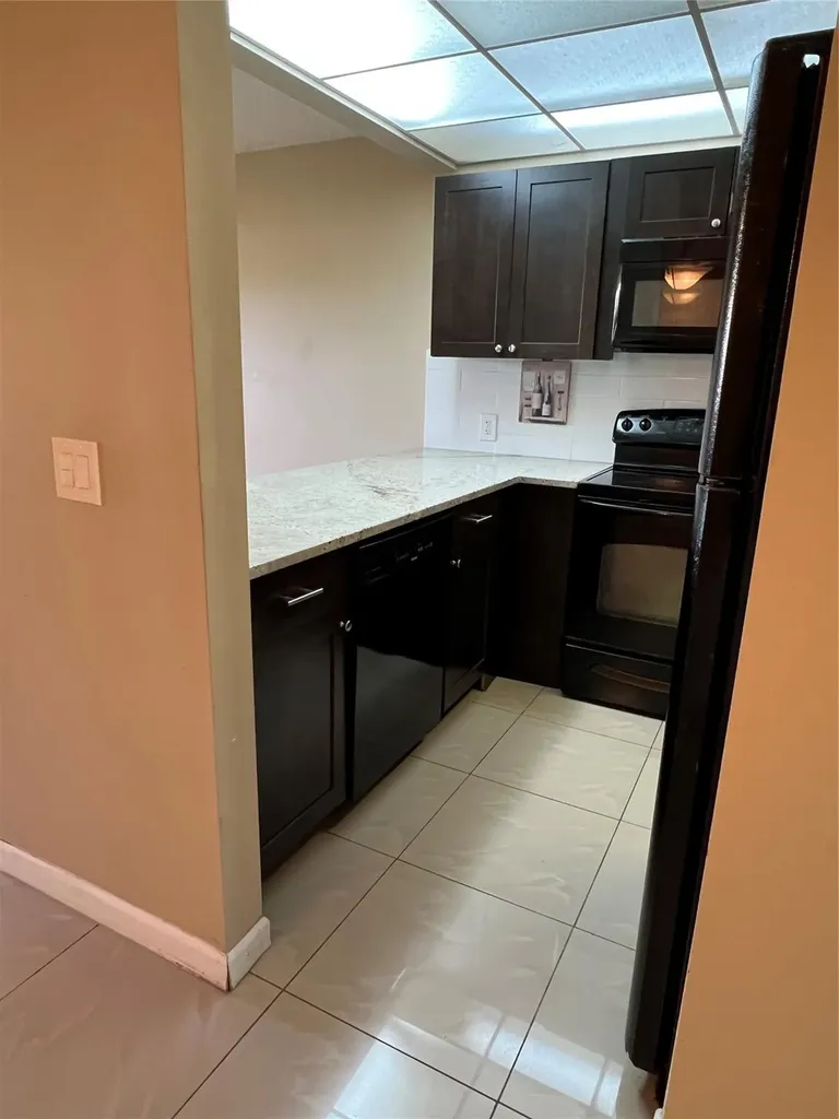 517 Mansfield M Boca Raton FL 33434