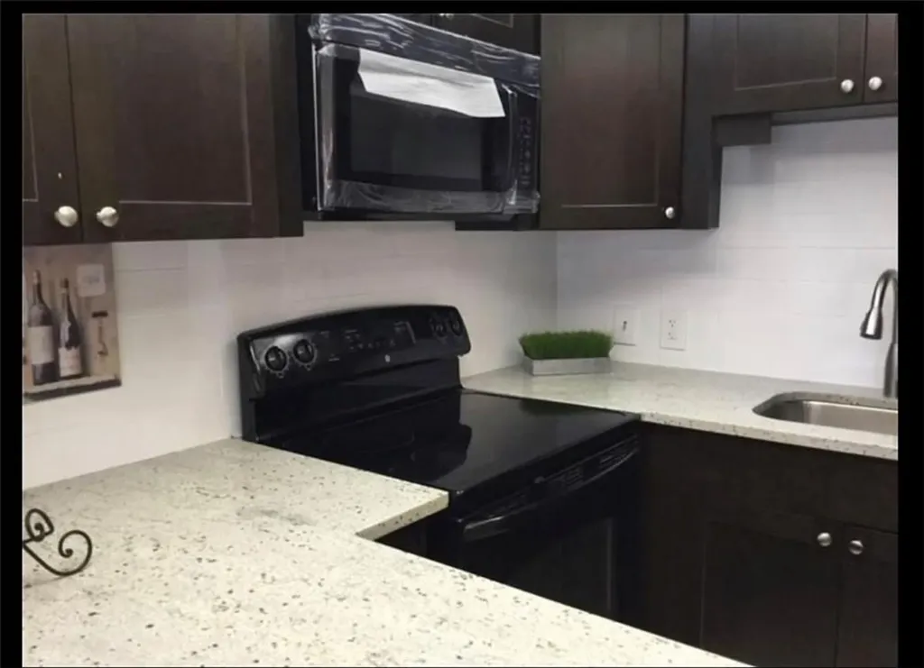 517 Mansfield M Boca Raton FL 33434