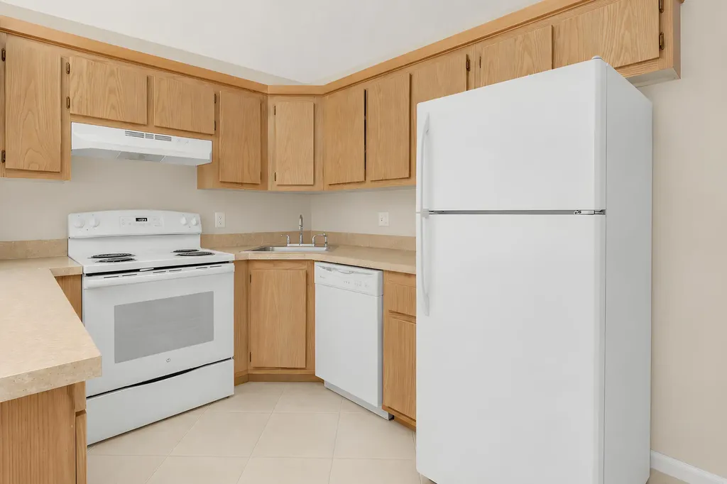 821 Sky Pine Way Greenacres FL 33415