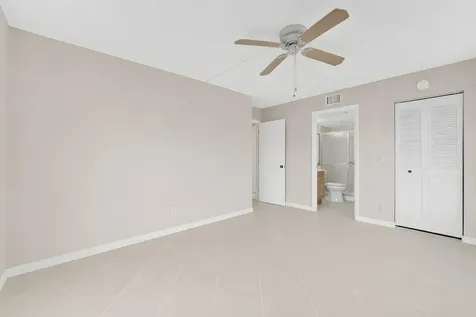 821 Sky Pine Way Greenacres FL 33415