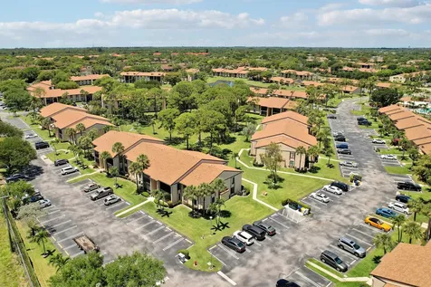821 Sky Pine Way Greenacres FL 33415