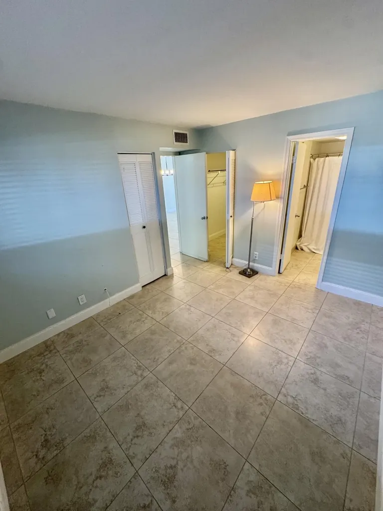 651 E Woolbright Road Boynton Beach FL 33435