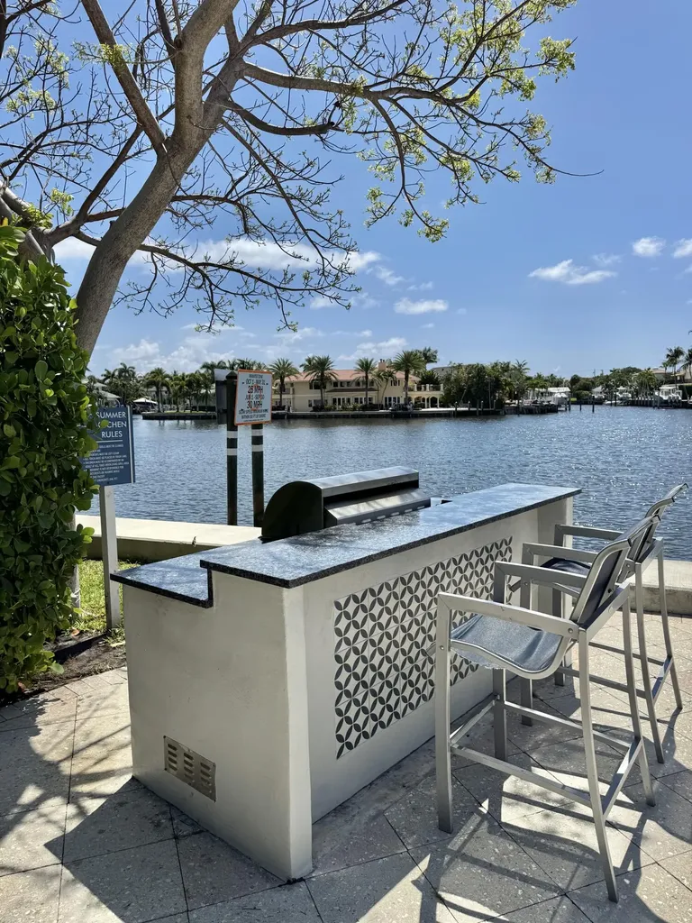651 E Woolbright Road Boynton Beach FL 33435