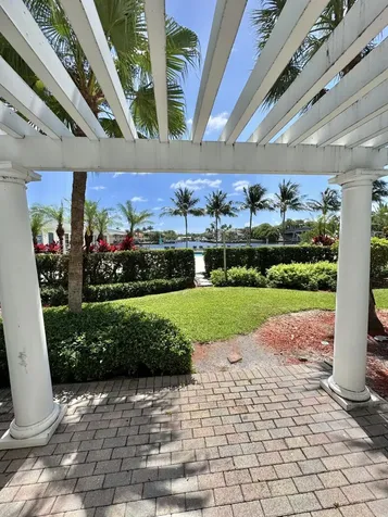 651 E Woolbright Road Boynton Beach FL 33435
