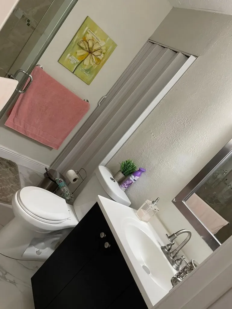 4655 Palm Avenue Hialeah FL 33012