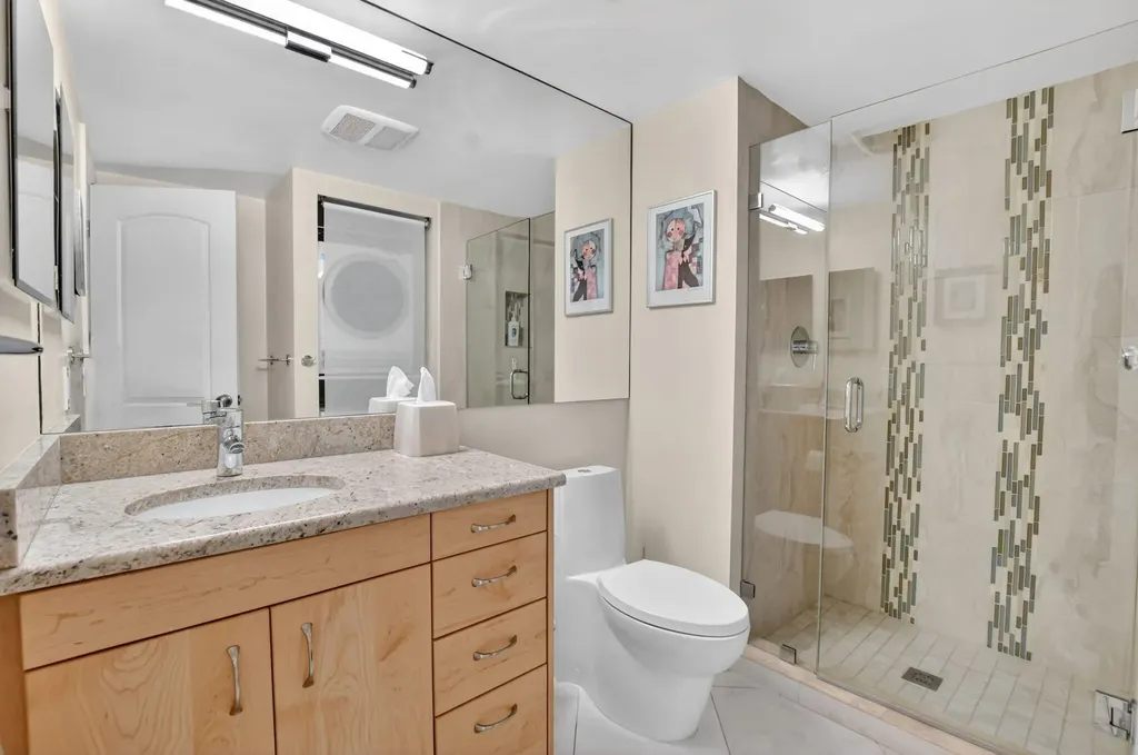 8310 Casa Del Lago Boca Raton FL 33433