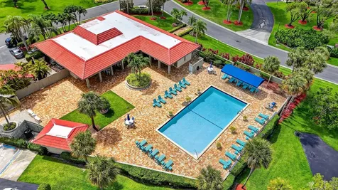 8310 Casa Del Lago Boca Raton FL 33433
