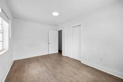 2571 NW 18th Court Fort Lauderdale FL 33311