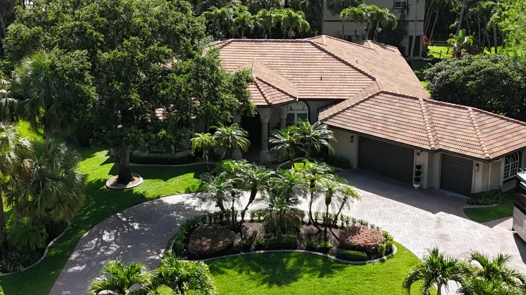 5884 NW 79th Way Parkland FL 33067