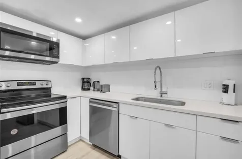 4001 S Ocean Drive Hollywood FL 33019